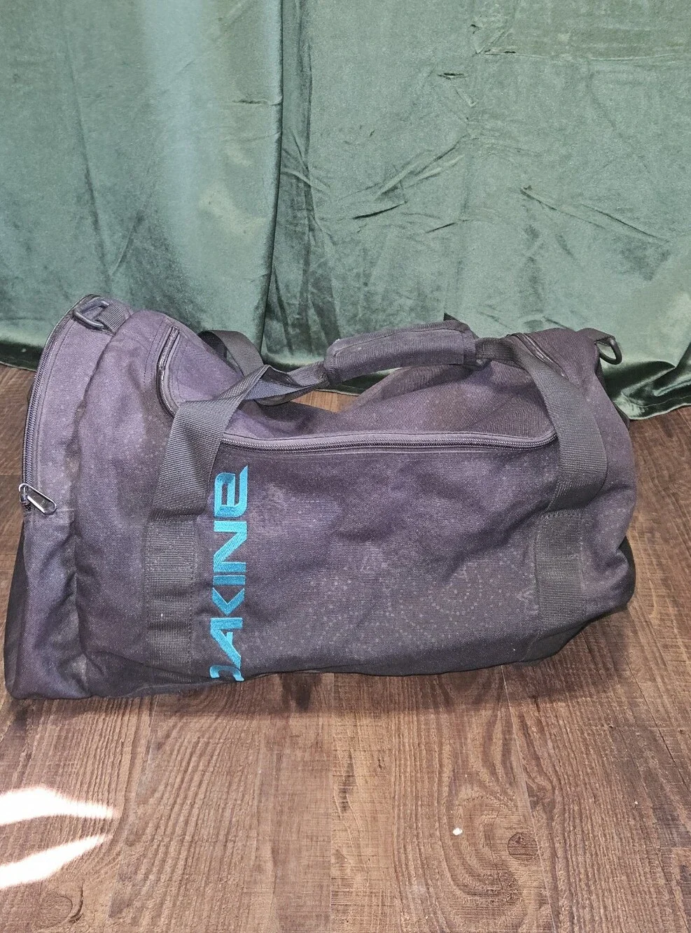 Dakine EQ 23L Duffel